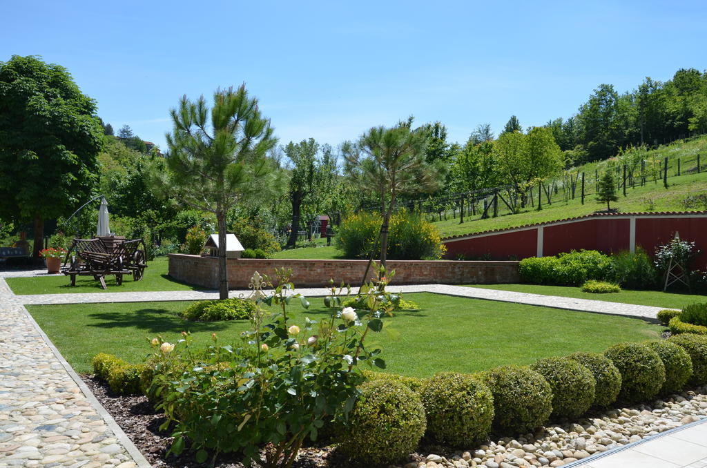 Cascina Castagneto 호텔 CastellʼAlfero 외부 사진