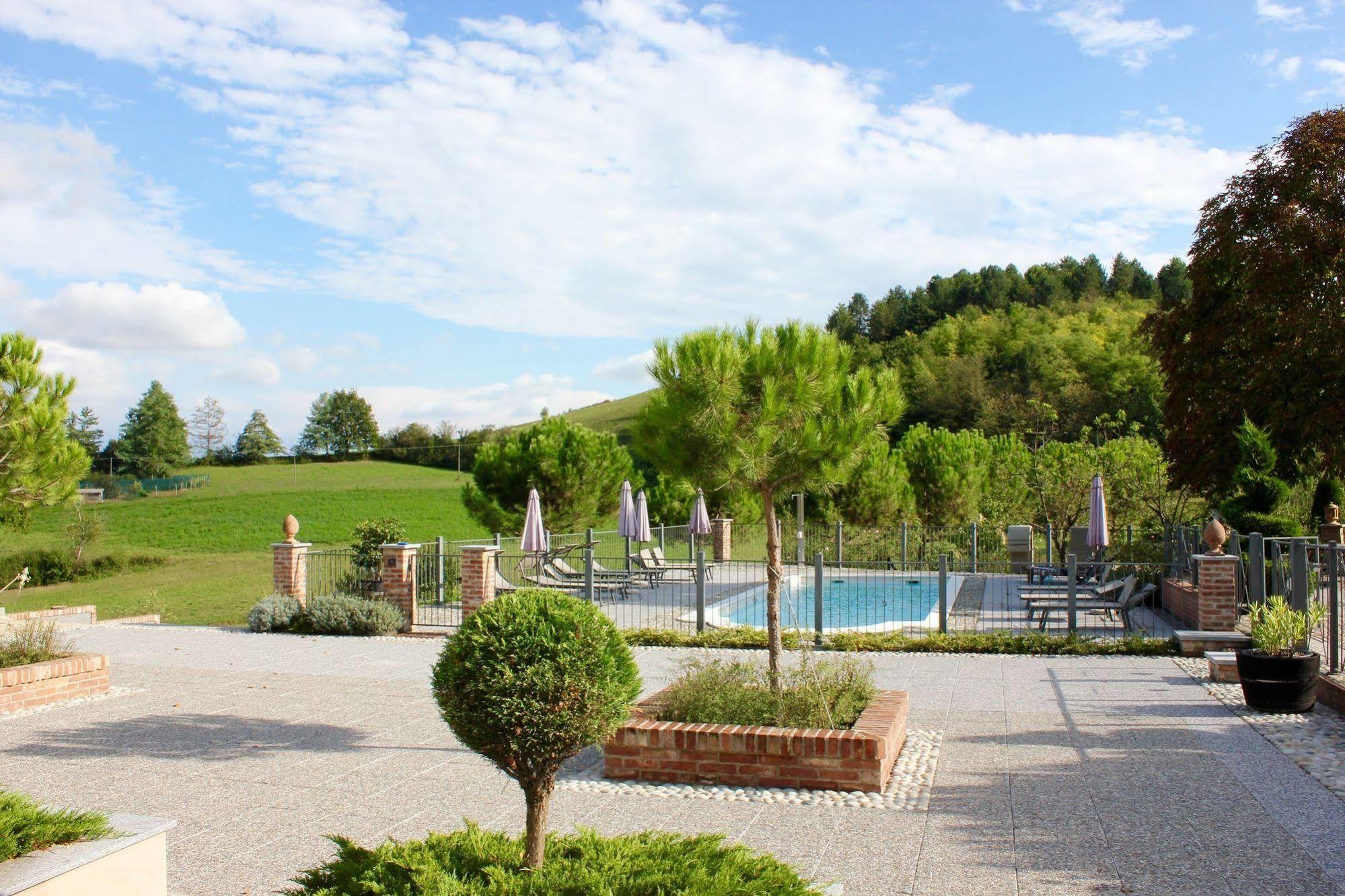 Cascina Castagneto 호텔 CastellʼAlfero 외부 사진